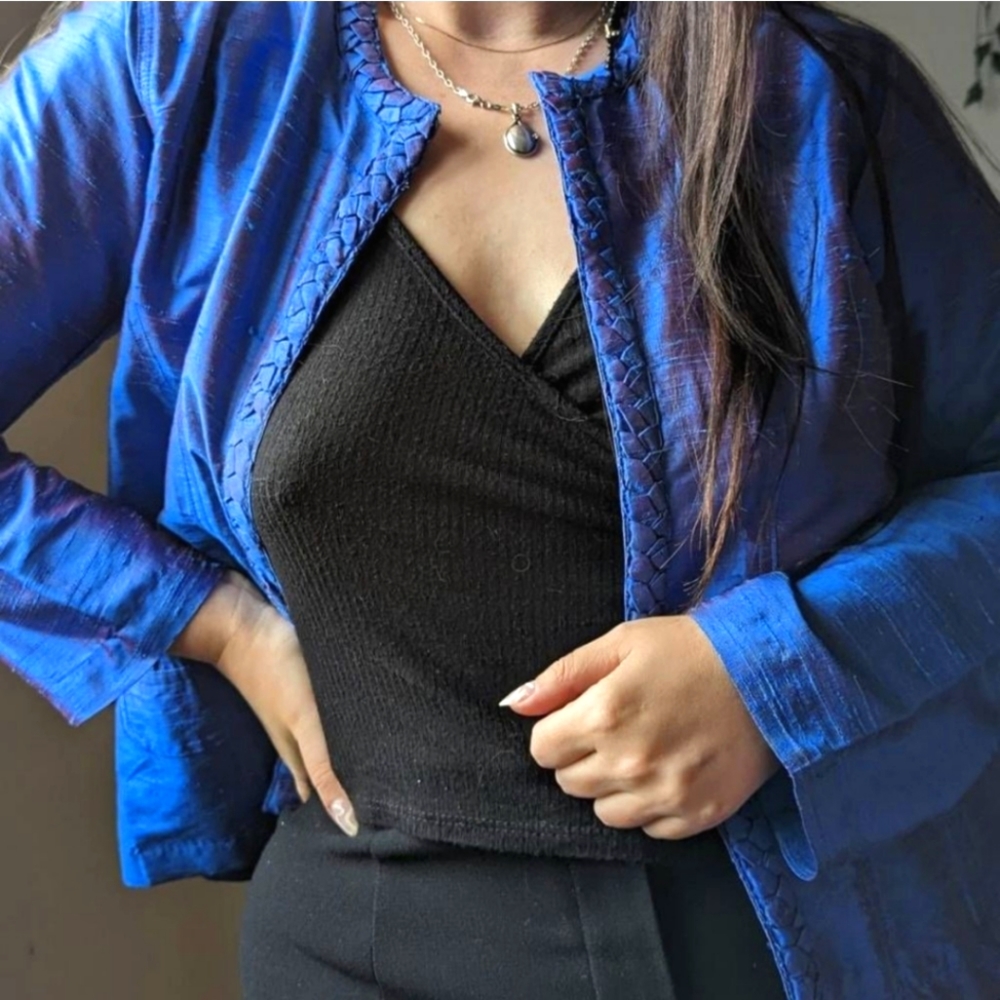 Chico's Royal Blue Iridescent 100% Silk Open Blazer Jkt w/ Braided edges sz1 M
